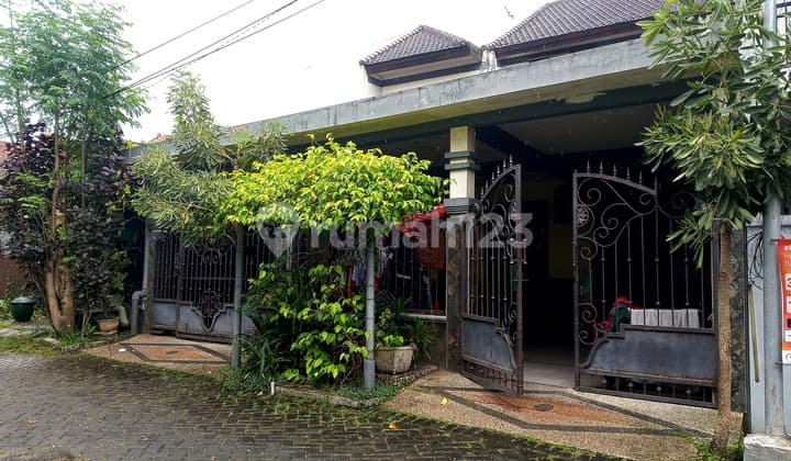 Rumah kost aktif di jl Andong Suhat