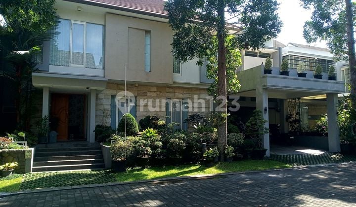 Butuh Uang !ada Kolam Renang Pribadi Di Riverside Dekat Hotel Harris