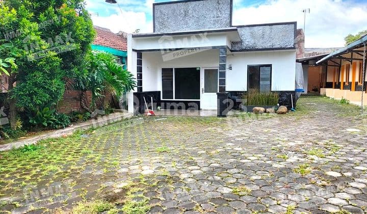 Rumah kost murah dekat Pasar Oro-Oro Dowo