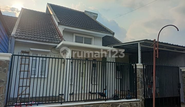 Butuh Uang Dekat Bandara Abd Rahman Saleh Dan Binus