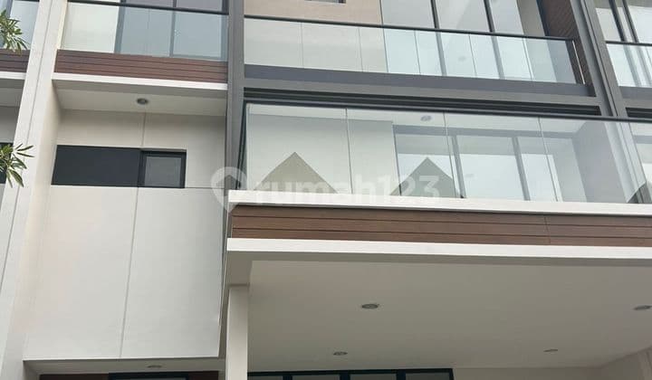 DISEWAKAN OSAKA RESIDENCE UKURAN 8 X 10 BRAND NEW UNFURNISHED HARGA CUMA RP 120 JUTA PERTAHUN