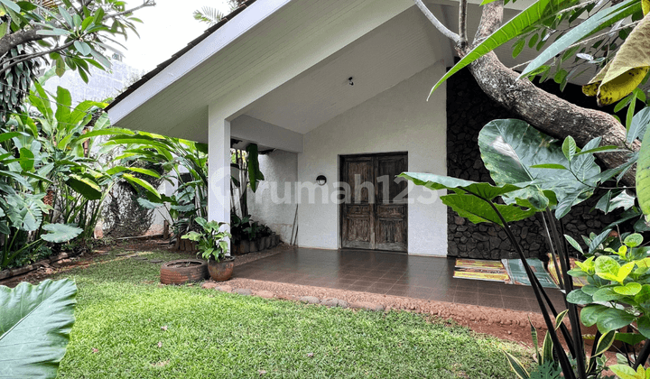 Rumah Lama Kemang Dalam Jakarta Selatan Hitung Tanah Lokasi Prime Area
