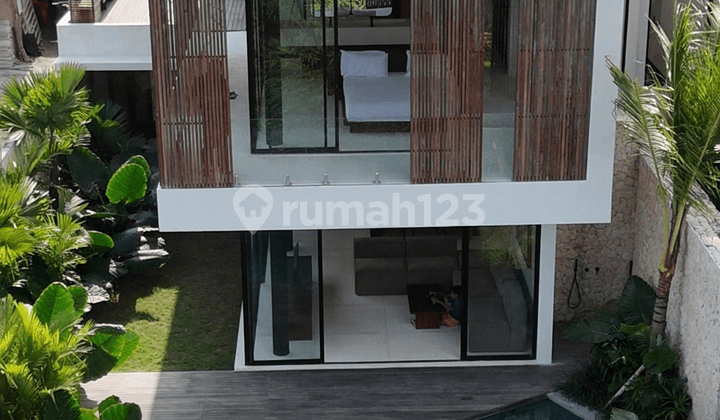 Brand New 3 Bedroom Villa Nyanyi Beraban Bali, dengan View Sawah, Cocok untuk Investasi
