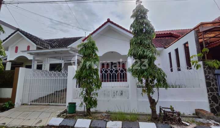 Rumah Siap Huni, Cantik dan Nyaman daerah Banyumanik Semarang - 7385