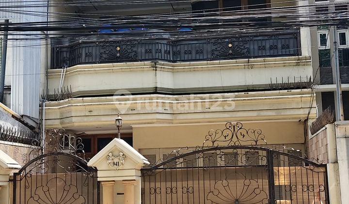 Rumah Strategis Daerah Pekunden Semarang- 11141 Rumah Strategis Daerah Pekunden Semarang- 11141