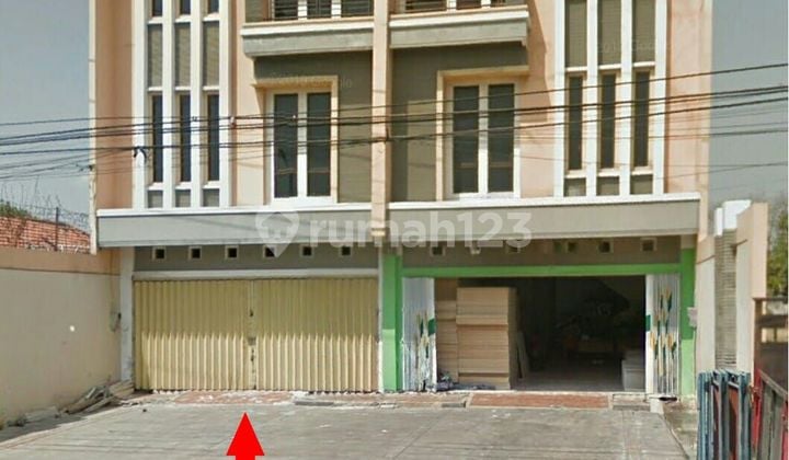 Ruko 3 Lantai Siap Pakai di Daerah Ramai dan Strategis Jl Majapahit Semarang Timur 9808