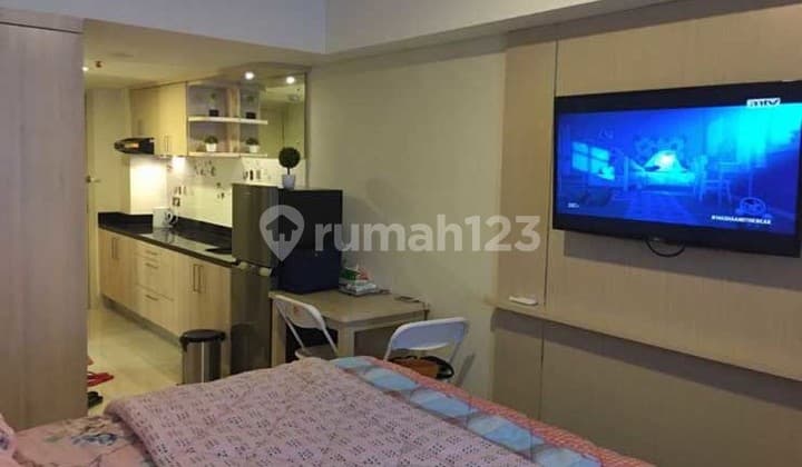 Apartment Pinnacle. view tugu muda Jl. Pandanaran semarang - 11004