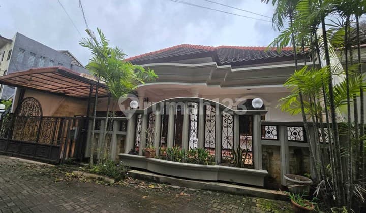 Rumah Siap Huni dan Nyaman Daerah Bukit Sari Semarang - 11298