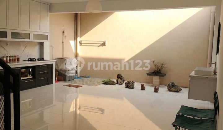 Rumah Furnished Siap Huni dan Nyaman Madukoro Regency. Semarang Barat-11258