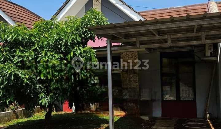 Rumah Nyaman Siap Huni Bernuansa Bali di Lokasi Strategis