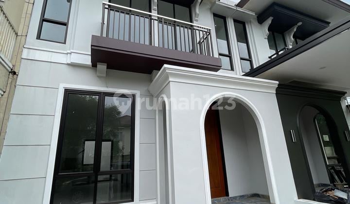 Rumah Kota Wisata Siap Huni
