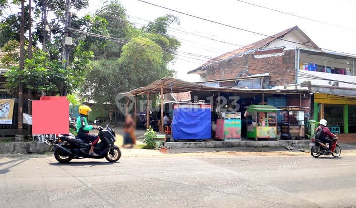 Tanah Tengah Kota Luas 2.042 M2 Jalan Kaliurang -Lebaksari Lowokwaru Malang, bisa untuk Usaha