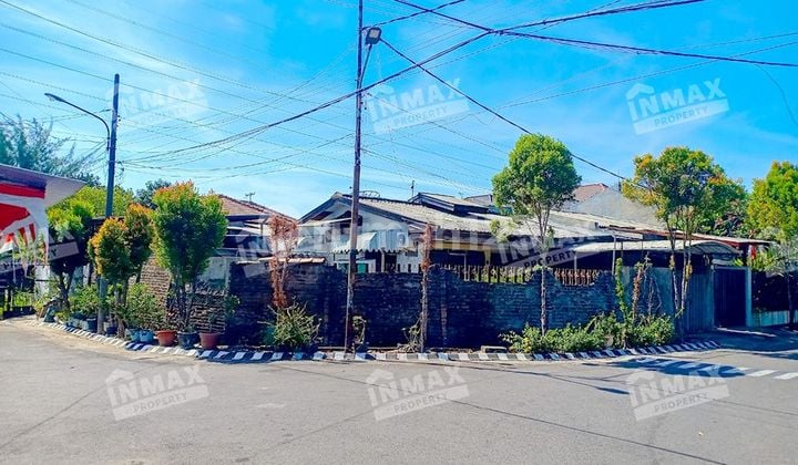 RUMAH LUAS SUKOMANUNGGAL JAYA SURABAYA,DEKAT RS MITRA KELUARGA,PTC
