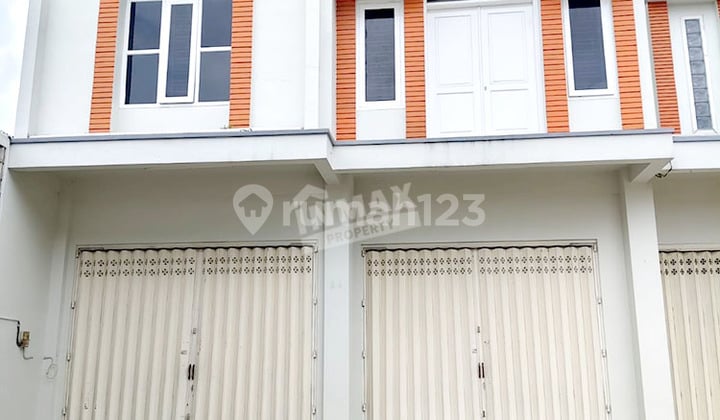 Ruko Lebar 8 Meter Raya Mojorejo Kota Batu Dekat Jatim Park 3 Parkiran Luas