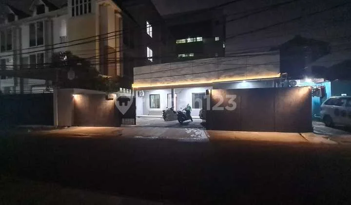 Pohon Duit Kost 17 Kamar Jalan Utama Mampang Prapatan Jakarta