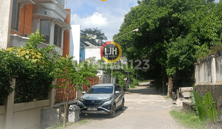 Dijual Rumah Bagus Semi Furnished SHM Ngesrep, Semarang