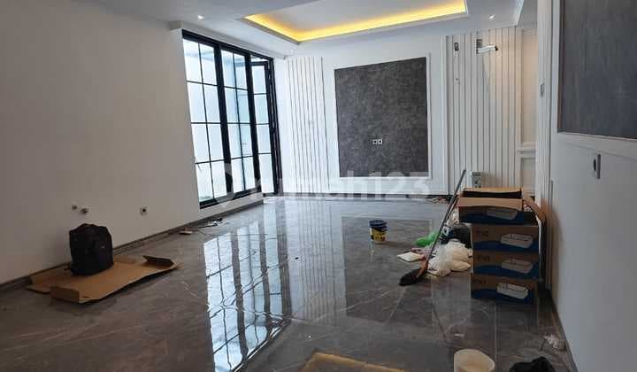Dijual Rumah Bagus Di Bukit Sari Semarang