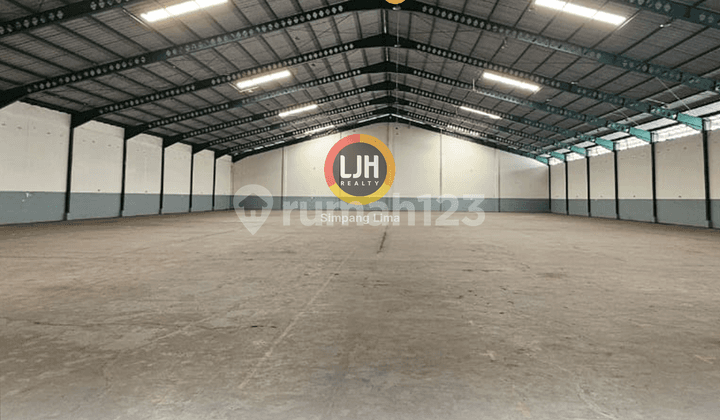 Disewakan Gudang Besar di Kic Gatot Subroto Ngaliyan - LT 2.975 M² LB 2.400 M