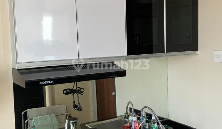 Dijual Apartemen 36 M2 1 Br Furnished Dekat U. Indonesia Depok