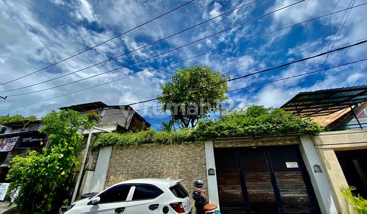 For Sale and Rent Villa Padang Sambian Denpasar Bali Near Canggu Kerobokan Seminyak Kuta