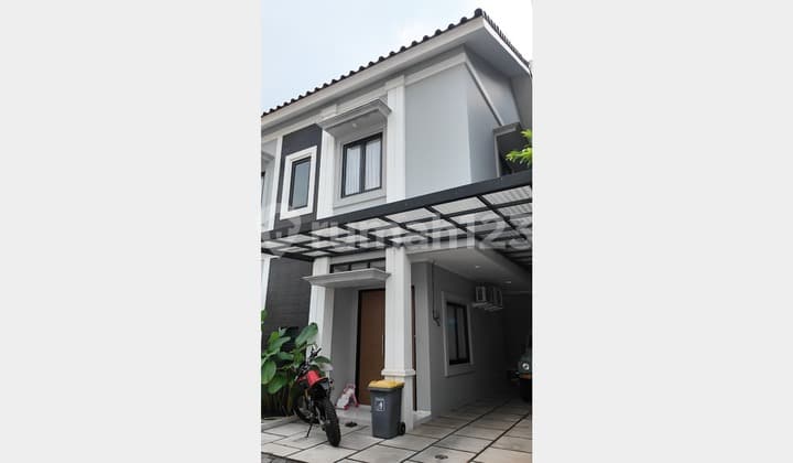 Rumah di Duren Sawit Selangkah ke Stasiun Buaran