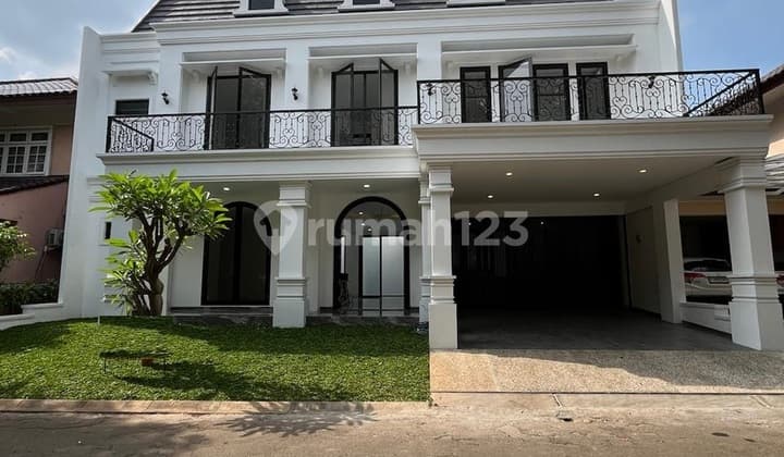 Rumah Mewah di Senayan Bintaro Sektor 9
