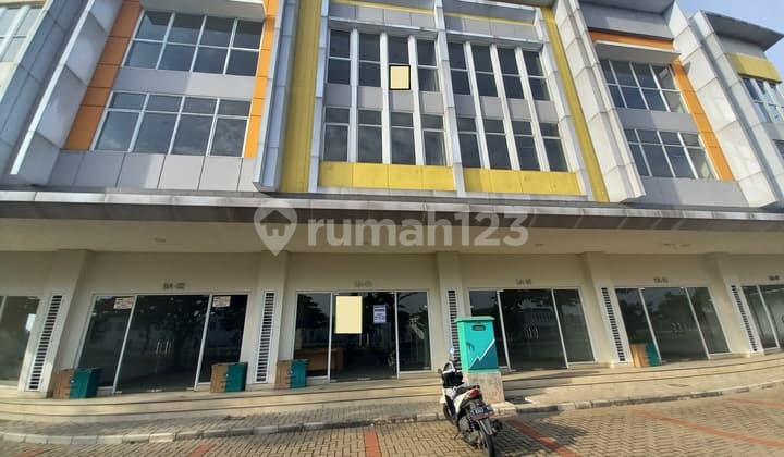 Disewakan Ruko 3 Lantai di Summarecon Emerald Karawang