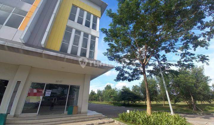 Disewakan Ruko 3 Lantai Hoek di Summarecon Emerald Karawang