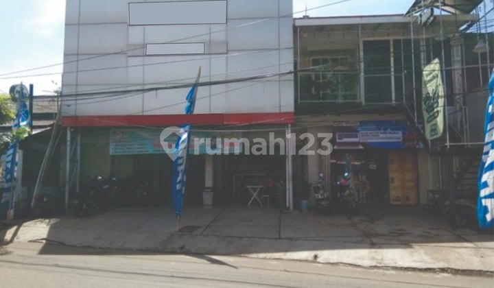 Lokasi Strategis, Dijual Cepat Bengkel Dan Cafe di Telukjambe Timur, Karawang