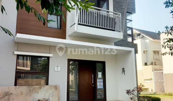 Dijual Cepat Rumah 2 Lantai Hoek Cluster Elora Summarecon Emerald Karawang