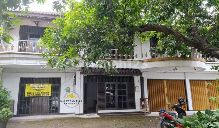 Dijual Cepat Rumah Lokasi Strategis Jalan Raya Dekat Samsat Karawang Barat