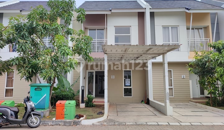 Dijual Cepat Rumah Strategis 2 Lantai Cluster Elora Summarecon Emerald Karawang