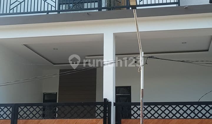 Rumah Kos 2 lantai buat usaha Kos2 an area kampus ITS dan Hangtuah
