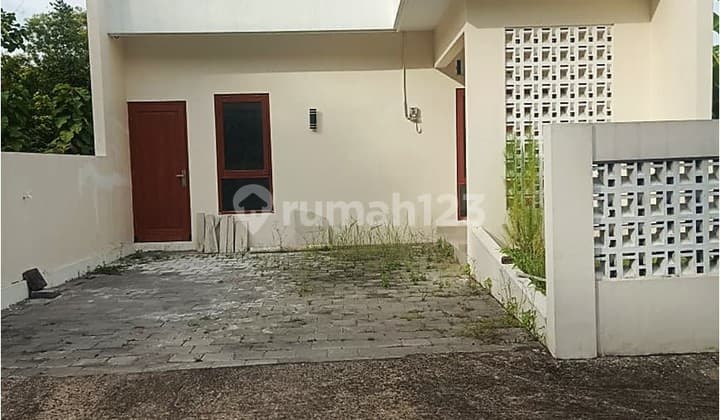 Rumah Dijual Dekat Rs Pku Muhammadiyah Gamping di Jl Wates Km 7 Siap Huni
