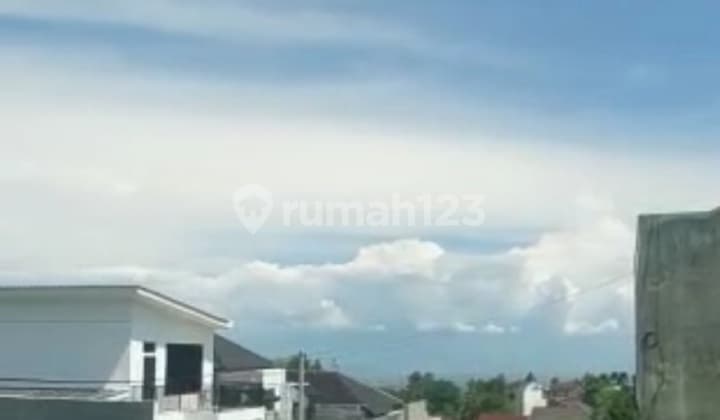 Dijual tanah kecil di Setiabudi Regency