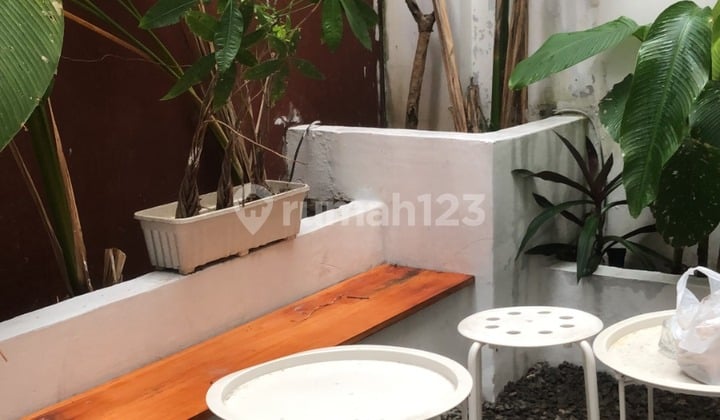 Guest House Masih Aktif 13 Kamar