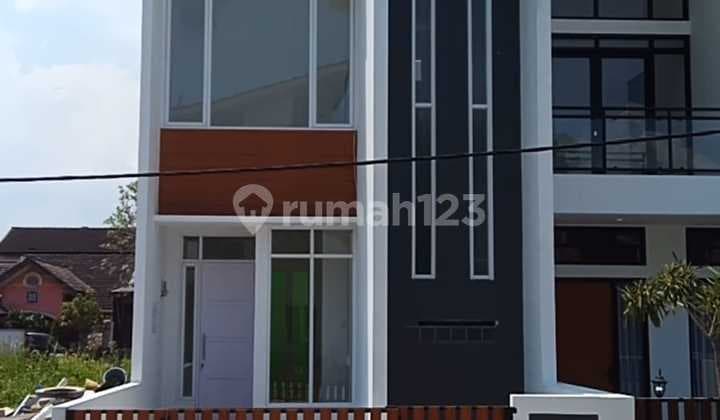 Rumah 2 Lantai di Bandung Inten Indah