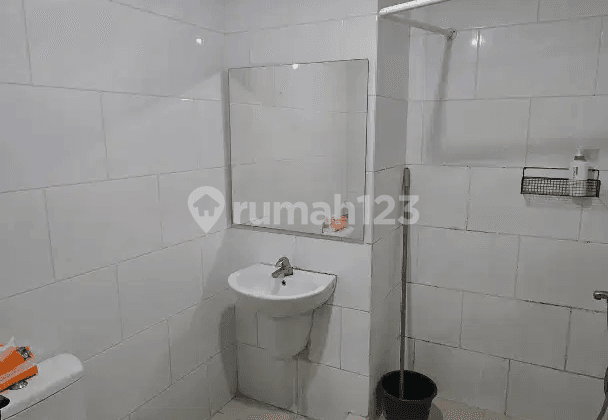 Waterplace Tower A Lantai 03 Selangkah ke Pakuwon Mall Ptc, Dekat Spazio Office Tower