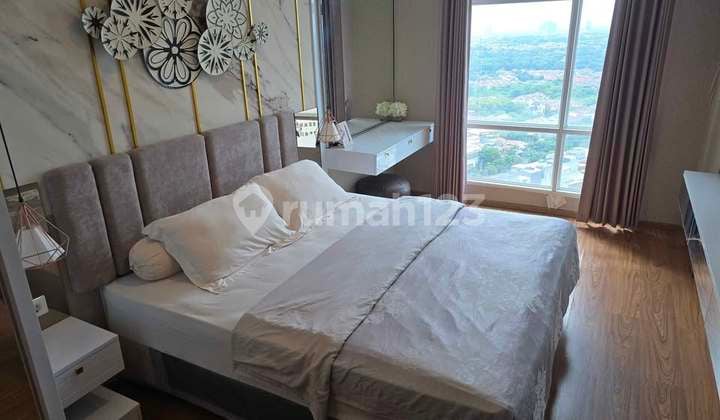 Apartemen Grand Sungkono Lagoon Dekat Mayjen Sungkono, Dekat Uwks, Dekat Ciputra World