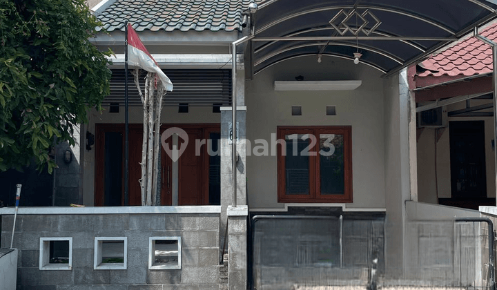 Rumah Babatan Pratama Dekat Kampus Unesa, Dekat Pakuwon Mall, Dekat Mcd