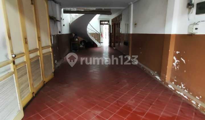 Rumah di Dharmahusada Indah Barat, Dekat Mulyorejo, Dekat Galaxy Mall, Dekat Kampus
