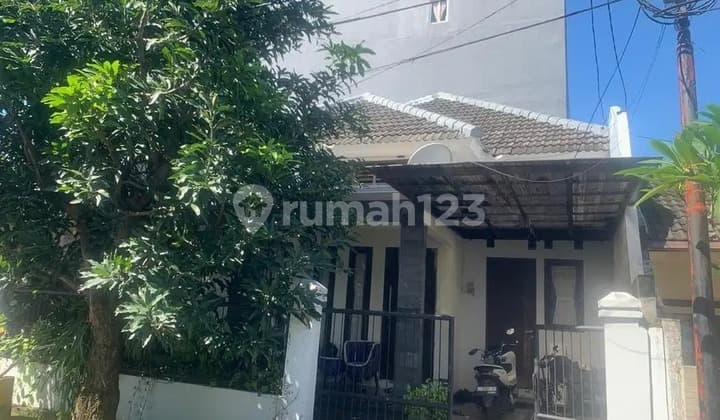 Rumah Wisma Lidah Kulon Dekat Kampus Unesa, Dekat Gwalk, Dekat Rs National Hospital