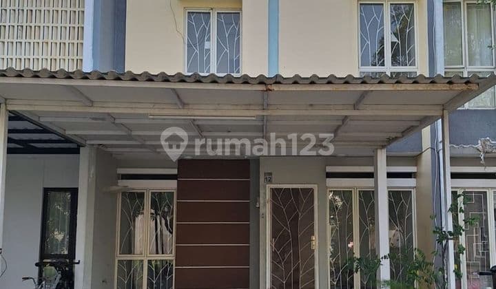 Rumah 2 Lantai Dalam Cluster Siap Huni