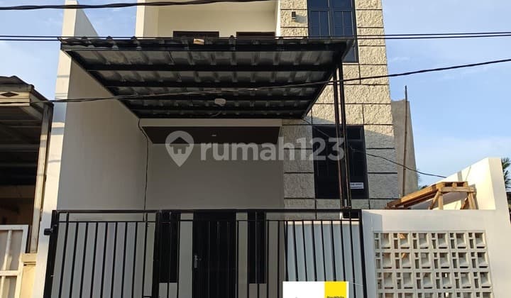 Rumah Baru.2.lantai.siap.huni.harapan.indah.1