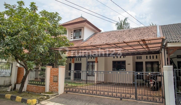 Rumah Bagus, Hook, Jln. Sungai Liput Jatiwaringin Asri