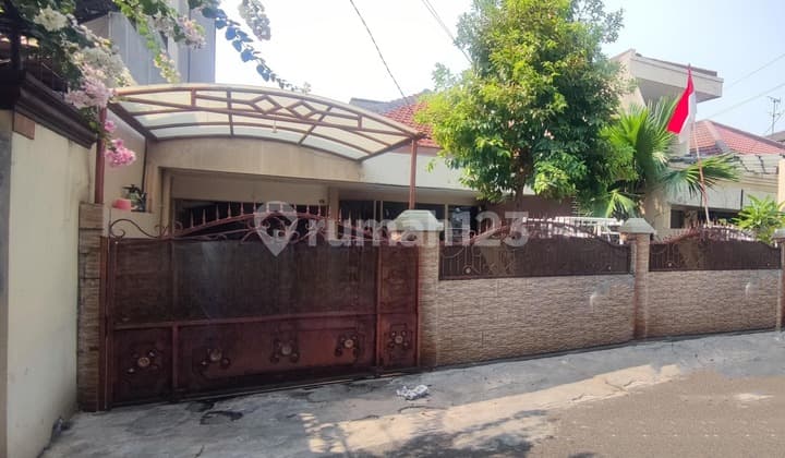 Dijual Cepat Rumah Di Cempaka Putih Tengah. Jakarta Pusat