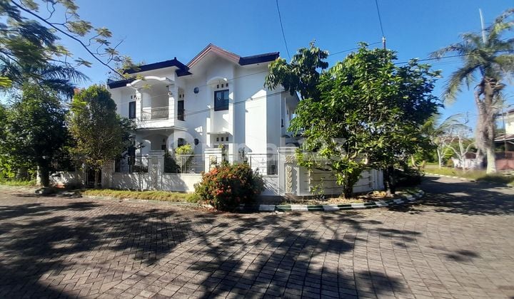 Luxurious, Nice, Neat, Spacious, Strategic House in Persada Mas. Banjarmasin. South Kalimantan.