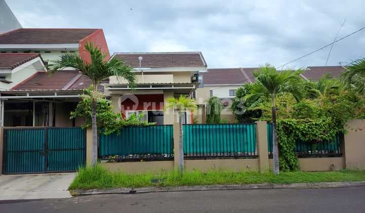 Rumah 2 Lantai Bagus Sertifikat Hak Milik di Harapan Indah Cluster Ifolia , Bekasi