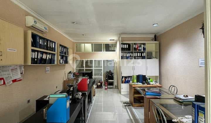 Ruko 4 Lantai SHM di Sentra Niaga 1 Boulevard Hijau