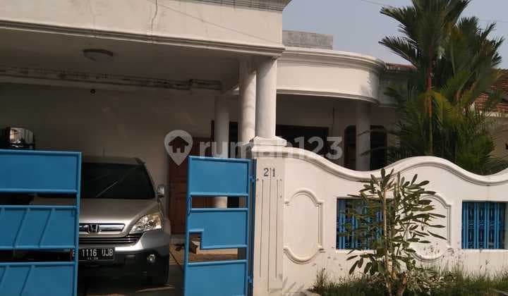 Dijual Rumah Asri Siap Huni di Bojong Indah